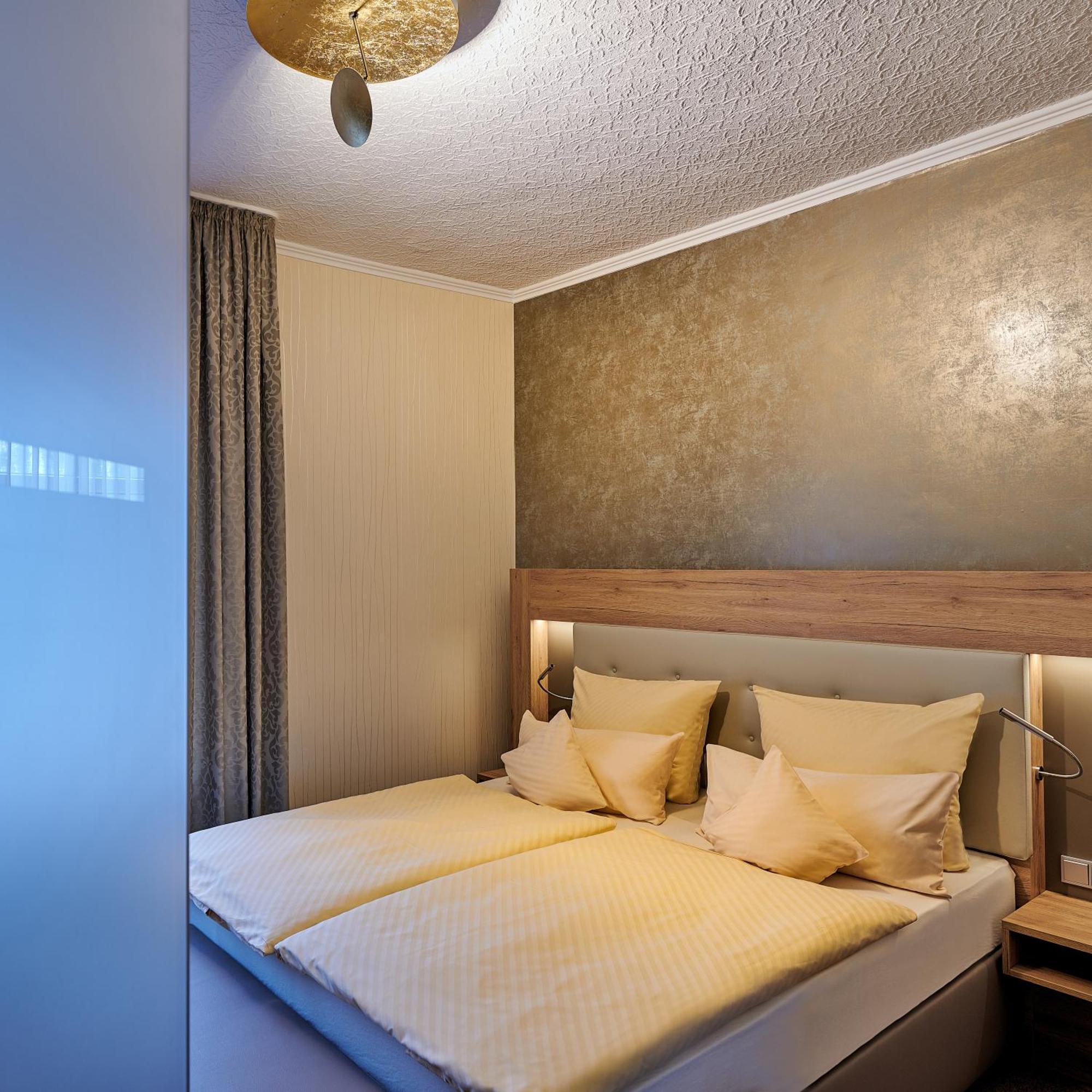 Ambient Hotel Zum Schwan Gelsenkirchen Kültér fotó