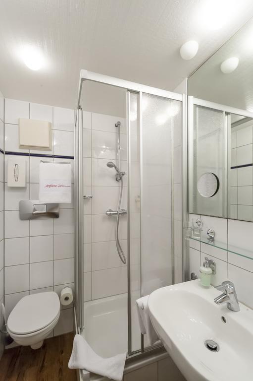 Ambient Hotel Zum Schwan Gelsenkirchen Kültér fotó